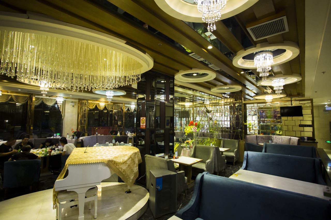 Fuke Jirui Hotel Урумчи Экстерьер фото