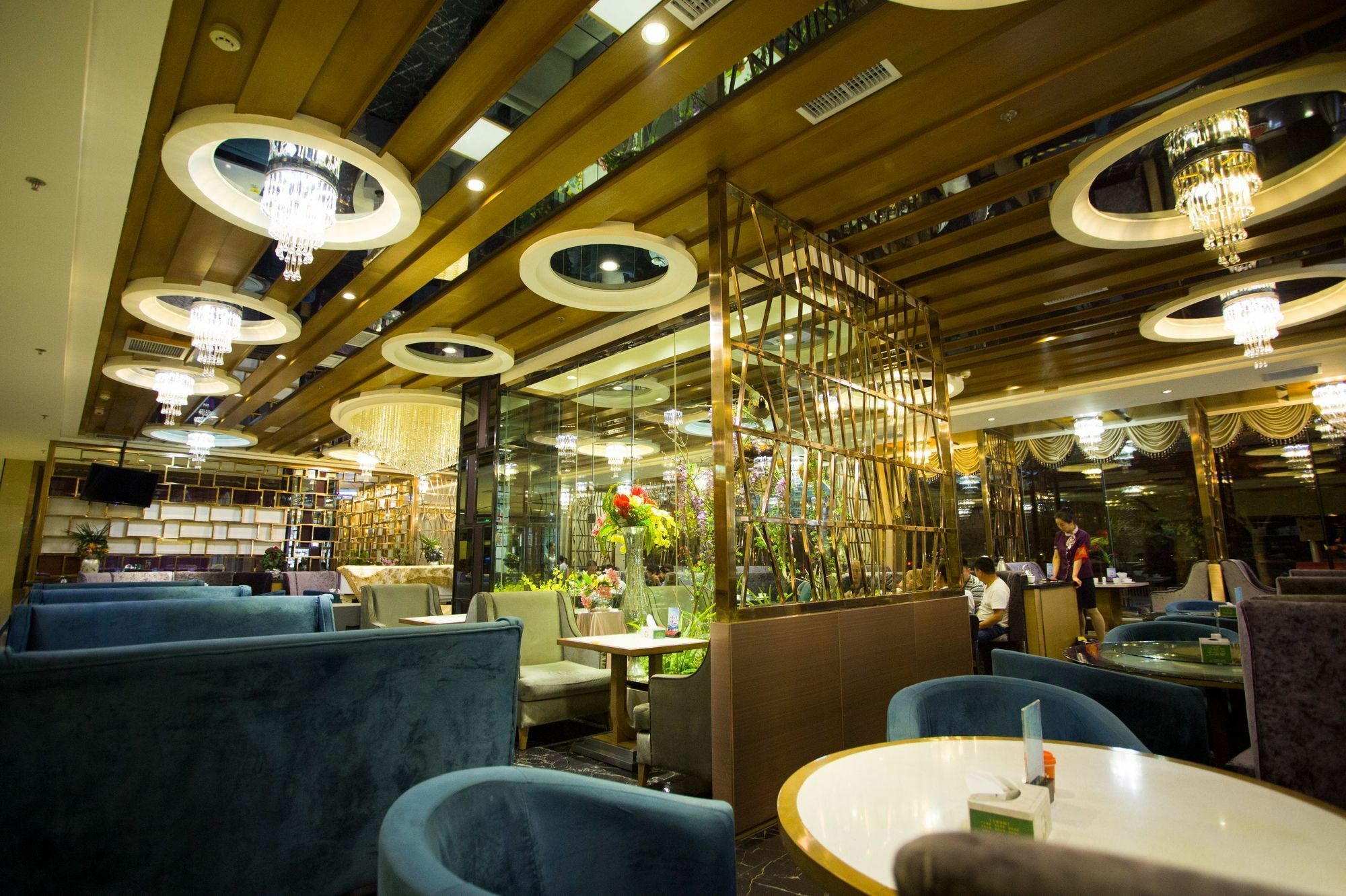 Fuke Jirui Hotel Урумчи Экстерьер фото
